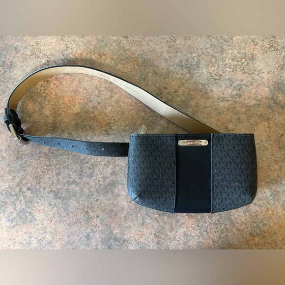 Michael Kors - Picture 8 of 8